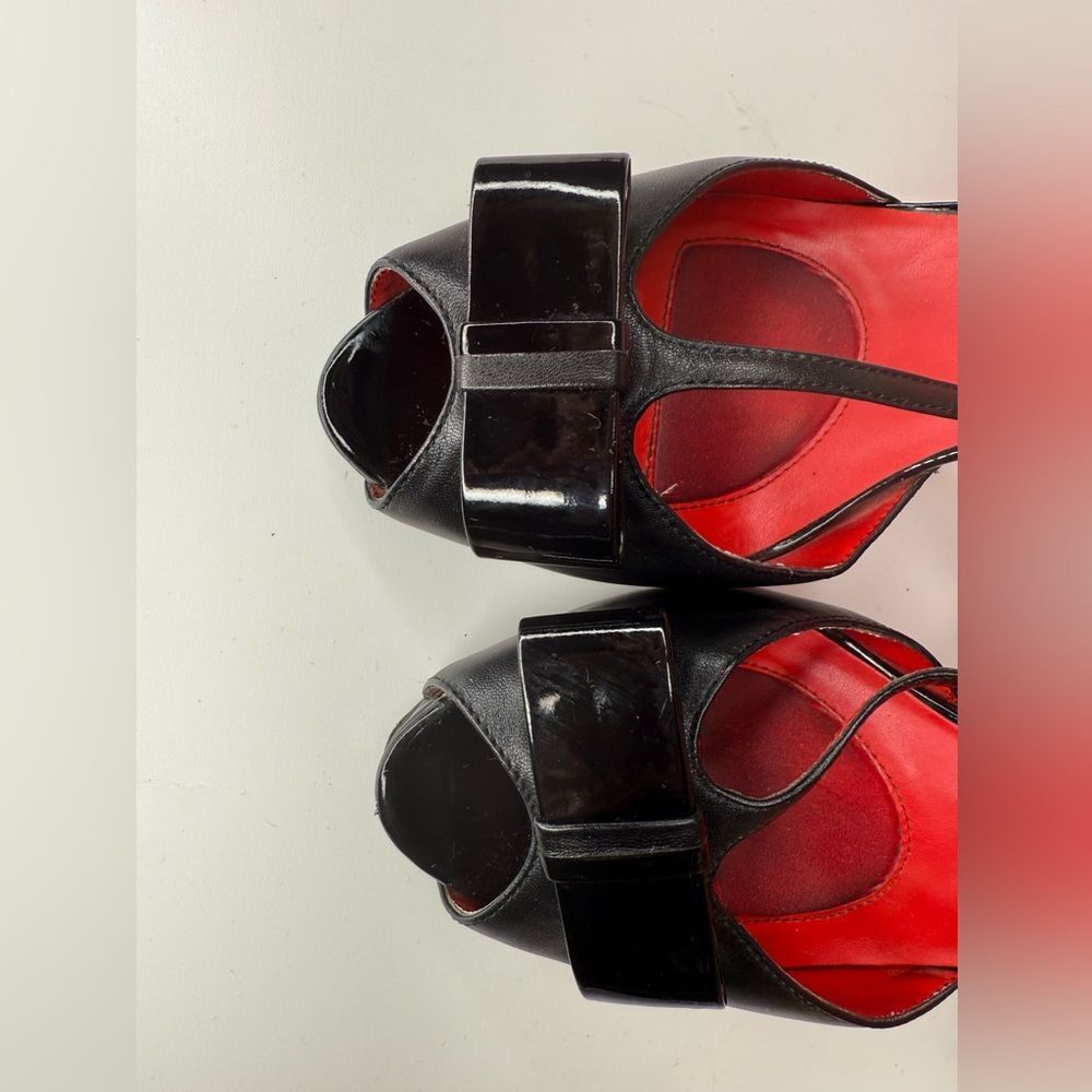 Charles Jourdan Paris Black Leather Ankle Strap Peep Toe Heels Bow Detail 8.5M - Picture 6 of 13